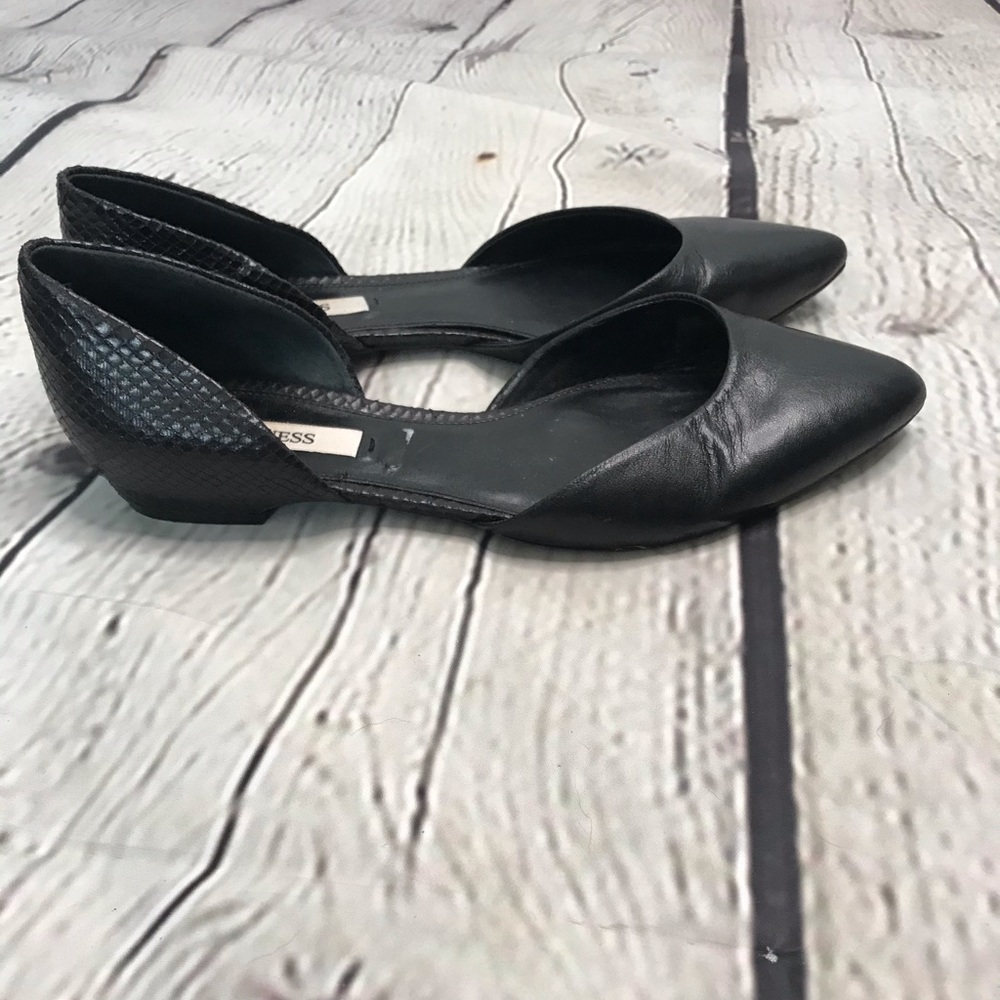 Guess leather pointed toe flats